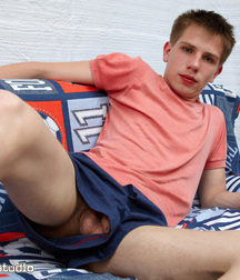 Richard 5bfb22759cb26.jpg