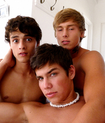 Kevin, Andre and Adam 5c043e587dd8d.jpg