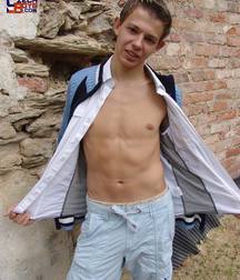 Boy Mix 3 5c4f907420e0b.jpg