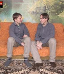 Kevin & Phillipe 5db23aba2f75f.jpg