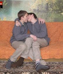 Kevin & Phillipe 5db23abc8cc81.jpg