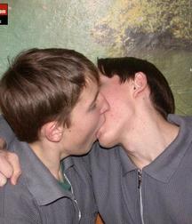 Kevin & Phillipe 5db23ac3a0efe.jpg