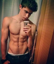 Cute boys 6 593075cfc677f.jpg