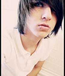 Cute emo boys 2 59309a0d77fd7.jpg
