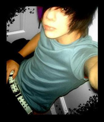 Cute emo boys 2 59309a176069d.jpg