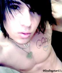 Cute emo boys 2 59309a1a5419c.jpg