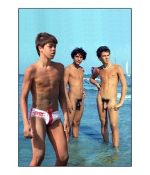 Beautiful Boys Gallery 2 5a9e88a3aae29.jpg