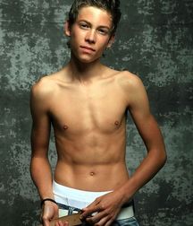 Shirtless hotties 2!! 5921b03ec29e3.jpg