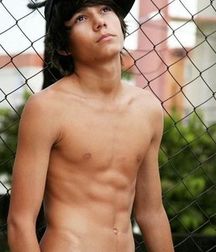 Shirtless hotties 3!! 5922be505551c.jpg