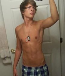 Selfie hotties 3!! 592435f4329d2.jpg