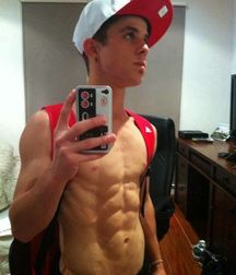 Shirtless hotties 9--Ripped hotties! 592c68c31418c.jpg