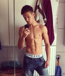 Shirtless hotties 10!! 593059f7e2676.jpg