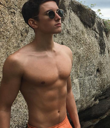 Beach boy 5d5573c691f83.png