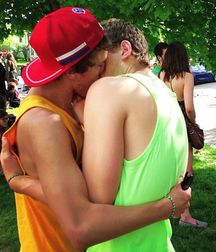 Nice and hot... 593e846f37b12.jpg
