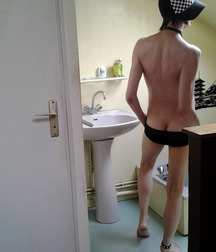 More of nice and hot... 593fdb40db0b9.jpg