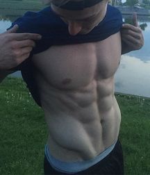 Abs, cocks and hot guys... 5947c61bc5ca3.jpg
