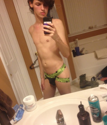 Very cute, very hot... 595201ac1d7a2.jpg