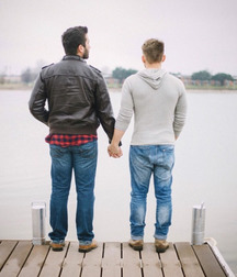 In love 593ce456ae004.jpg