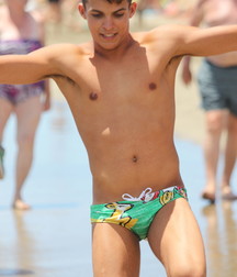 Speedos 594c03aed95b2.jpg