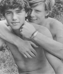 Italian boys 594d5c0784e53.jpg