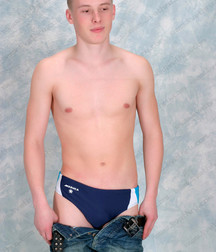 Sasha 5953cd8840e5b.jpg
