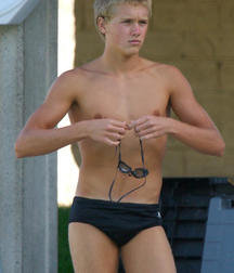 Cute boys 595cb3a8a9511.jpg