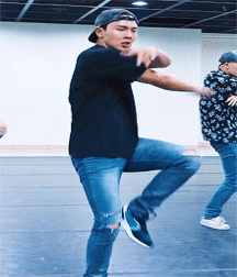Gif Dancers 5970f154484f8.gif