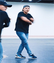 Gif Dancers 5970f174037c6.gif
