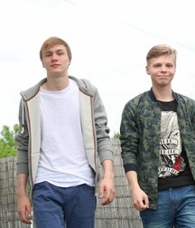 Kasper and Lucho 59882e298e451.jpg