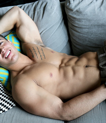 Taylor  59900a18c86df.jpg