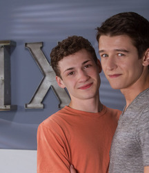 Evan and Denny 5995b493c5d90.jpg