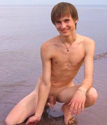 Squatting boys 599c0dfbd70e0.jpg