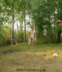 Football players 59a99bc9a67e6.jpg