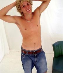 Armpits boys 59c143571e4db.jpg