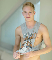 Jasper Leigh 59cf5108ec4d6.jpg