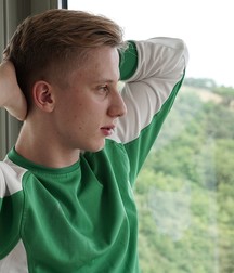 Lukas Pryde 59d5efa17c93e.jpg