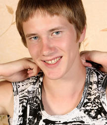 Alex 59df1cd5da1a6.jpg