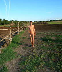 Tom 59f2f7308221d.jpg