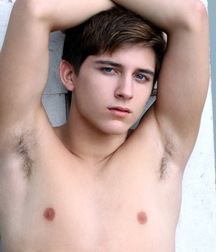 Armpits boys 59f34948e71d6.jpg