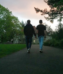 Boys in love 59f379733883e.jpg