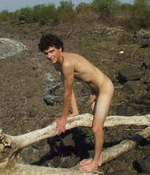 Naked lads 5a041d865ad15.jpg