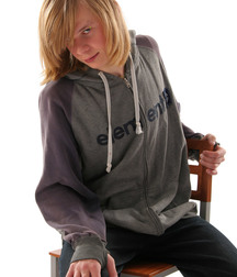 David 04 (David doing a chair scene) 5a1f045fa09bd.jpg