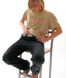 David 04 (David doing a chair scene) 5a1f04df7029d.jpg