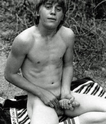 Twinks from older times 5a2508f05baec.jpg