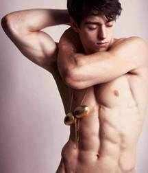 Bomarzo´s cute lads shirtless 5a30f3ff47ba8.jpg