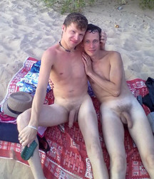 Good friends 5a7585541d6a3.jpg