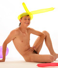 Robby 1 (Raunchy Robby plays in the studio) 5a7d51fe976ab.jpg