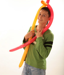 Robby 1 (Raunchy Robby plays in the studio) 5a7eb5d76f98d.jpg