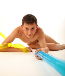 Robby 1 (Raunchy Robby plays in the studio) 5a7eb757be0a8.jpg