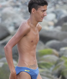 Speedos  5a8defd0c11da.jpg